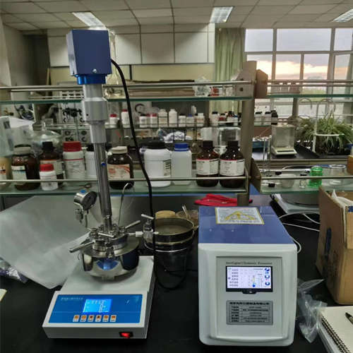 �Ͼ��ȚW�x���a(ch��n)Ʒ�͑���˾ʹ��չʾ